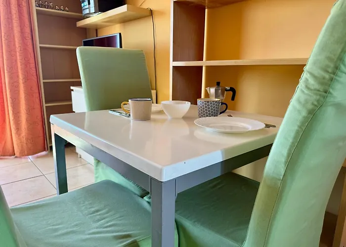 Heart Of Americas Charming Tenerife Apartment *